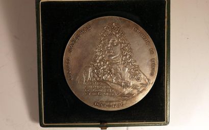 null Médaille représentant Georges Mareschal, premier chirurgien de Louis XV 1658-1736,...