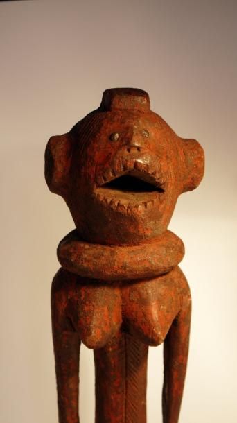  Montol - Nigeria - Statue de femme - engobe rouge crouteuse - scarification sur...