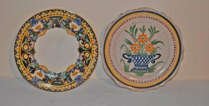 null Lot de 10 assiettes: Assiette "Quimper" + Assiette décorative + Assiette décorative...