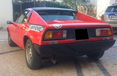 LANCIA BETA MONTECARLO - 1976 Lancée au salon de Genève de 1975, la Beta Montecarlo...