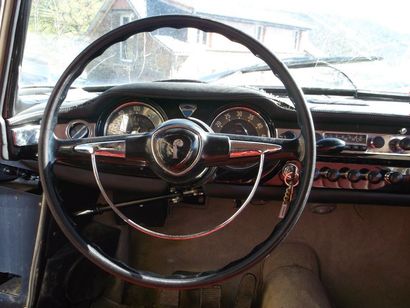 LANCIA FLAMINIA 4 portes- 1961 N° Série : 813108108



Ferrari se consacrant uniquement...