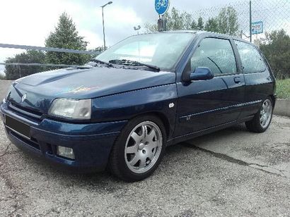 RENAULT Clio 16S 1992 Apparue en 1991, la Renault Clio 16S allait réussir le pari...