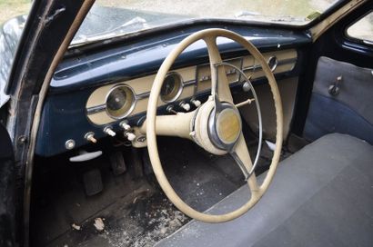 FORD VEDETTE - 1953 La Ford Vedette fut lancée en 1948. A la base conçue pour le...
