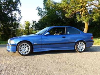 BMW M3 E36 3.2L - 1997 La M3 E36 remplace la mythique E30 en 1992. Grande nouveauté,...