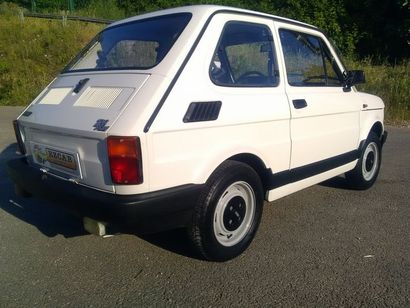Fiat 126 - 1985 N° de Série: ZFA126A0008667217 Etat neuf Certificat d'immatriculation:...