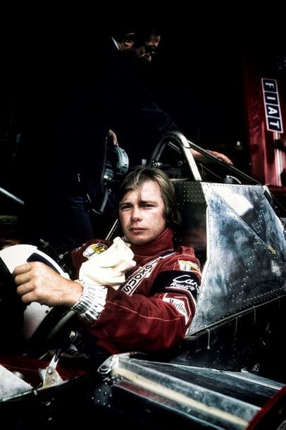 Didier PIRONI sur Ferrari 1982 Photographie 30x45cm