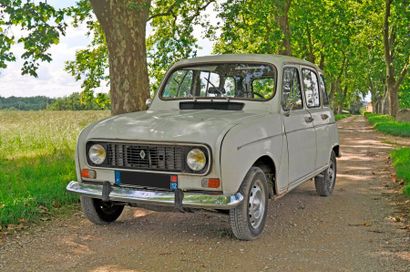 1981 – Renault 4 TL 



Lancée en 1961, la Renault 4 (pour 4 chevaux fiscaux) fut,...