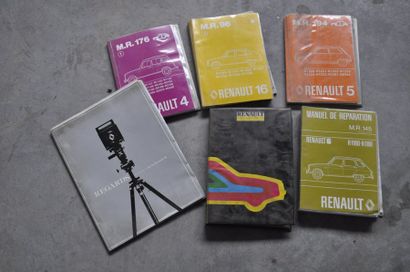 RENAULT. Lot de 4 manuels de réparation (R4,...