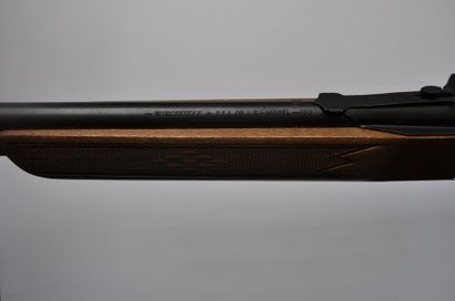 null Fusil WINCHESTER répétition, Calibre 22 LR. N° de Série B2123792