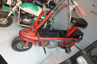 ITALJET Kit Kat- 1970/72 

Mini moto pliable, la grande mode des années 70



Mini...