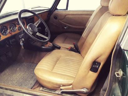TRIUMPH STAG Cabriolet 1974 N° de Série : LD31093LO

Produite de 1970 à 1977, équipée...