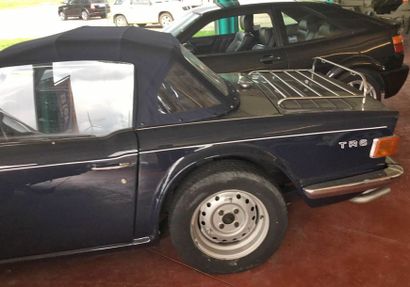 TRIUMPH TR6 1969 Châssis N° 3
Elle est dans sa livrée bleu foncé, avec capote superbe,...