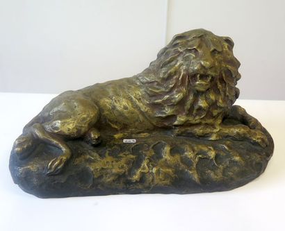 null Bronze de Janine UZAC , représentant un lion, dimension 40 x 21 cm