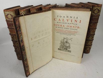 null CALVINI OPERAAmstelodami, Jacobi Schipperi, 1671. 19 tomes en 9 vol. plein veau....