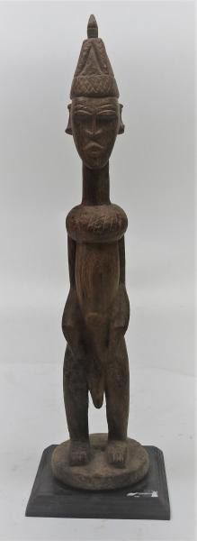 null Scultpure d'ancêtre en bois sculpté érodé.Dogon Mali

H 35 cm

Ancienne collection...