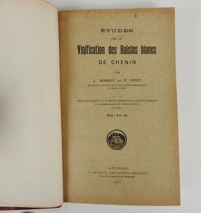 null MOREAU, L. et VINET, E. Etudes sur la Vinification des Raisins blancs de Chenin....