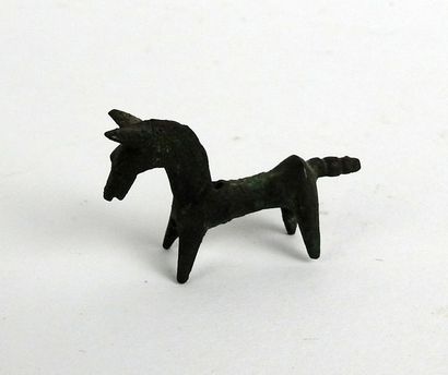 null Cheval en bronze

3,8 cm

Luristant Ier millénaire avant J.-C.