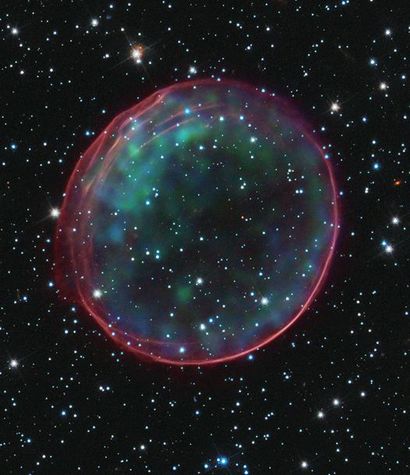 null Nasa. Cette image de type Ia Supernova Remnant 0509-67.5 a été prise en combinant...
