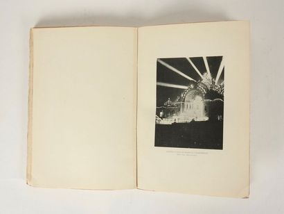 null Book on the 1900 Universal Exposition