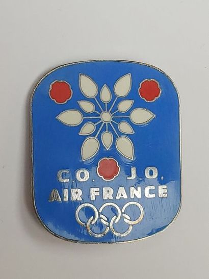 null Air France OCOG badge in enamelled
bronze 37 x 30 mm
