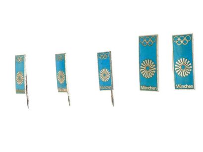 null Set of 5 official badges; two large with pins; 3 small with pins (blue enamelled...