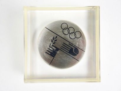 null Participant's medal in its plastic case with official tape, obverse: 20° Olympiad
Munchen...