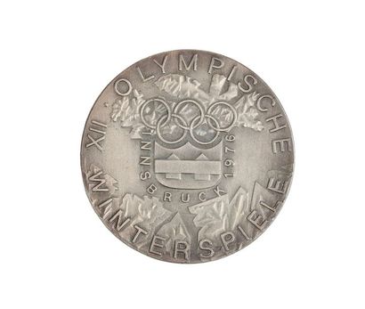 null INNSBRUCK Médaille en bronze argenté avec son étui d'origine
D 50 mm
