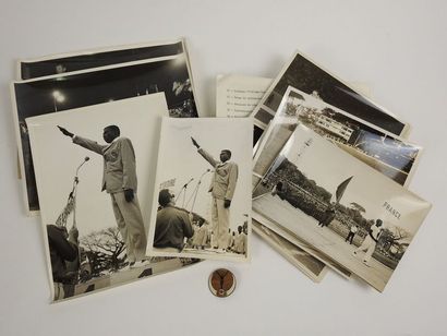 null Jeux de l’Amitié, 1961. Bel ensemble photographique (71 images) autour du rare...
