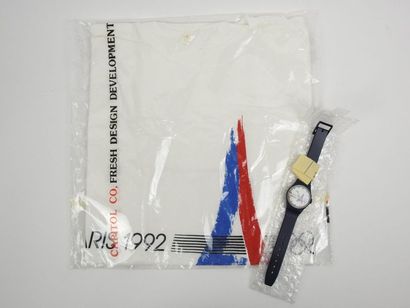 null 1992 T-shirt officiel Paris 1992 avec anneaux et Tour Eiffel, neuf par Capitol...