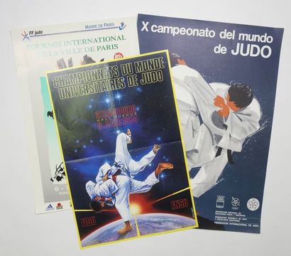 null 3 original posters - 10th world championship Barcelona 77 by Santa Maria 68.5...