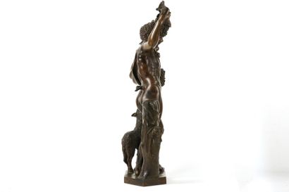 Italie, XIX° siècle Grande sculpture en bronze figurant le Fauno Rosso (Faune rouge)...