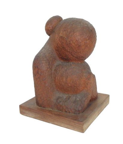 Itzhak Ofer (1910-1998) Maternité
Sculpture en bois patiné, taille directe signée...