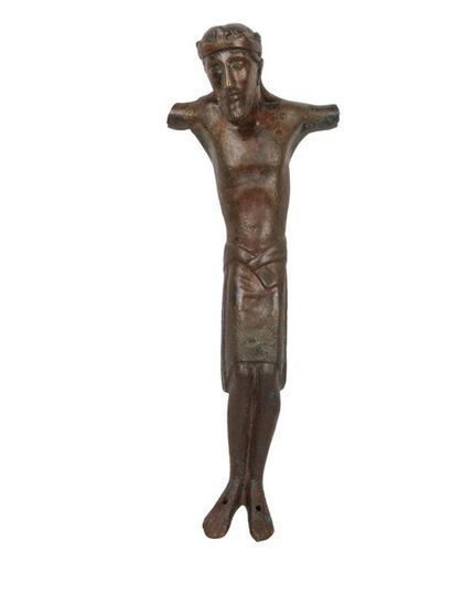 null Christ en croix, fonte de bronze
Bras manquants
Dans le goût néogothique
H 48...
