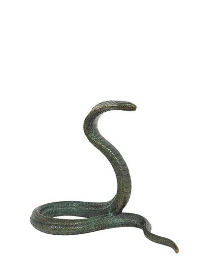 Jean DUNAND (1877-1942) 
Cobra, vers 1914
Bronze ciselé à patine vert foncé signé...