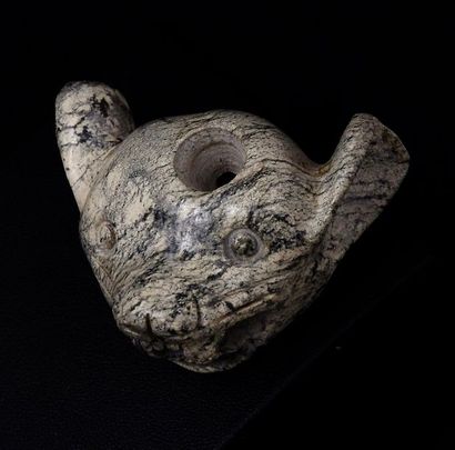 Cat head amulet.

Mayan style. Stone. L:...