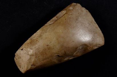 Polished flint axe

7 cm

Neolithic, old...