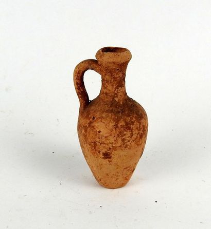 null Miniature jug for ointment or children's toy

Terracotta 8.5 cm

Roman peri...
