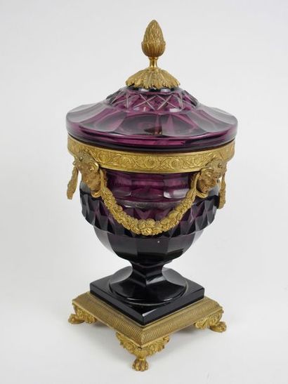 null Covered bowl probably Baccarat crystal with diamond
point decoration Gilt bronze...