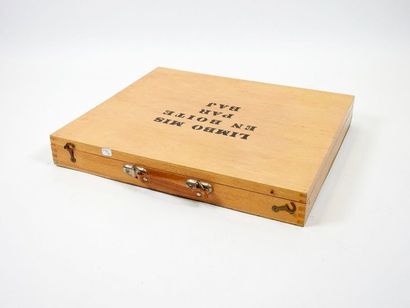 Enrico Baj (1924-2003) "Limbo mis en limite par Baj", 1966
Varnished wooden box (383...