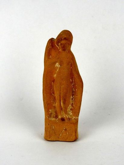 null Grande statuette féminine nue

Terre cuite 19 cm

Probablement d'époque rom...