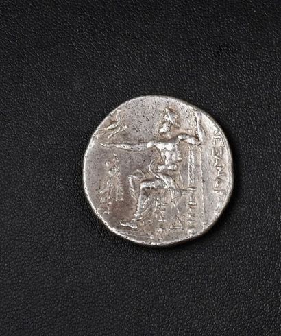 null Représentation d’une monnaie d’Alexandre III le Grand coiffé des cornes d’A...