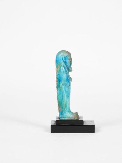 null Oushebti anepigraph in blue frit. Ptolemaic period. 332 -30 B.C.
H 8 cm
Provenance:...
