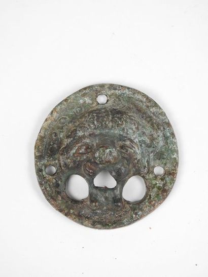 null Rare heurtoir en forme de mufle de lion
Bronze 8,5 cm
Période romaine