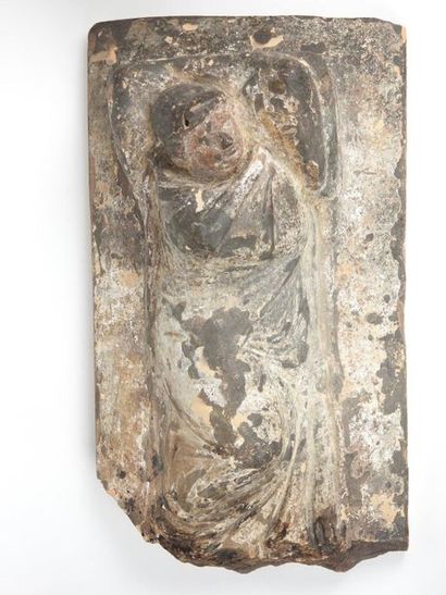 null Votive lid decorated with a woman lying down. Characteristic coroplasty. Etruscan
Art...