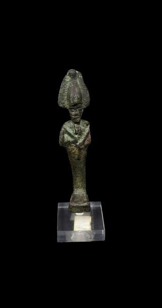 Dieu Osiris coiffé plumes d'autruche. Bronze....