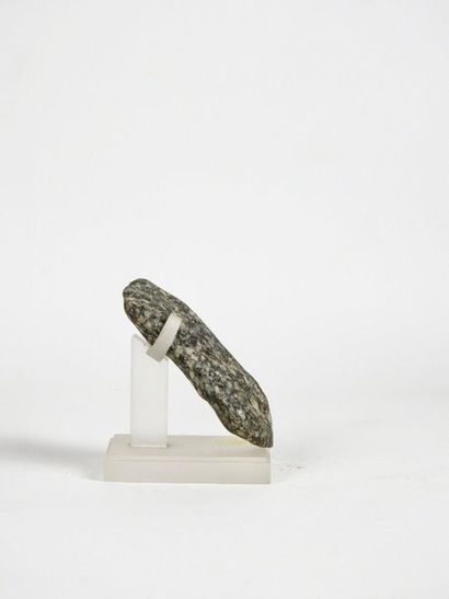 null Axe in the shape of a pure idol reminiscent of valdivia axes. Granodiorite....