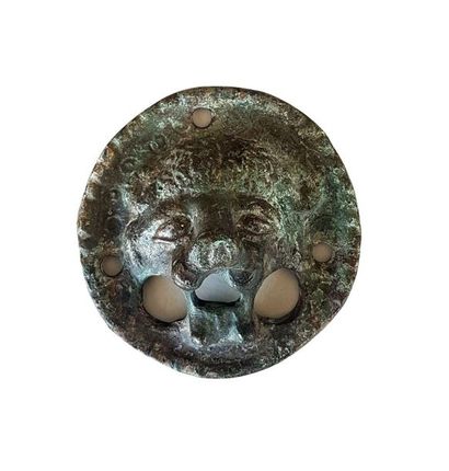 null Rare heurtoir en forme de mufle de lion

Bronze 8,5 cm

Période romaine