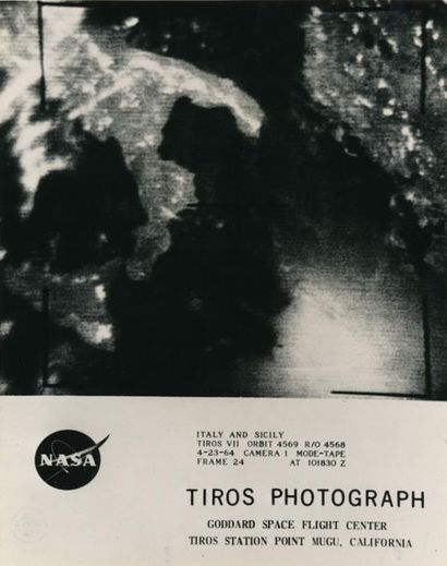 NASA. Photographie du satellite Tiros de...
