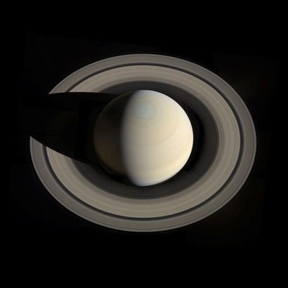 Nasa. GRAND FORMAT. Ce portrait de Saturne...
