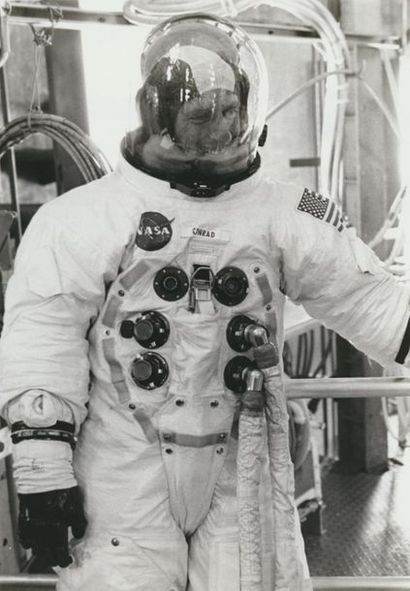 Nasa. Mission Apollo 12. Le commandant Charles...